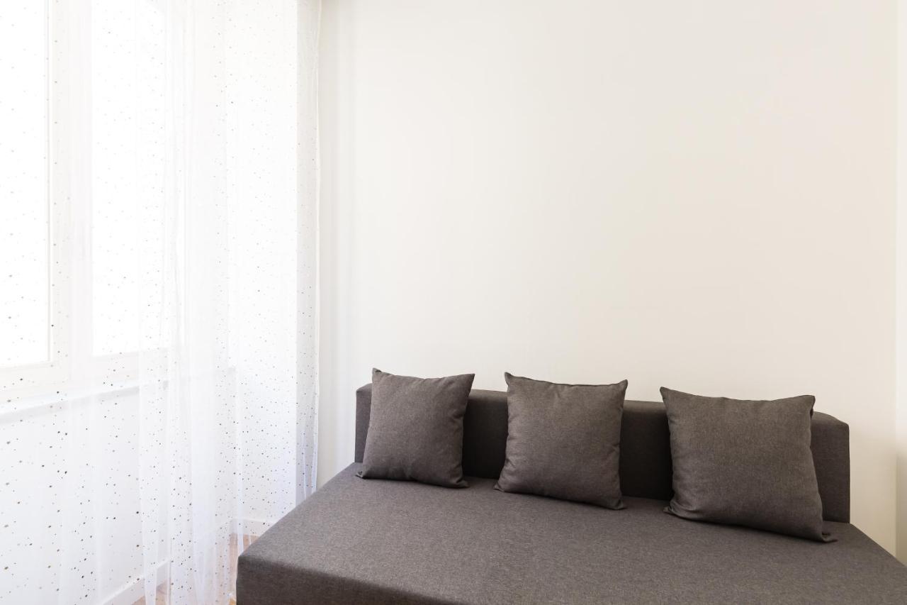 Barrio 133 - Double Bedroom In Center By Napoliapartments 외부 사진