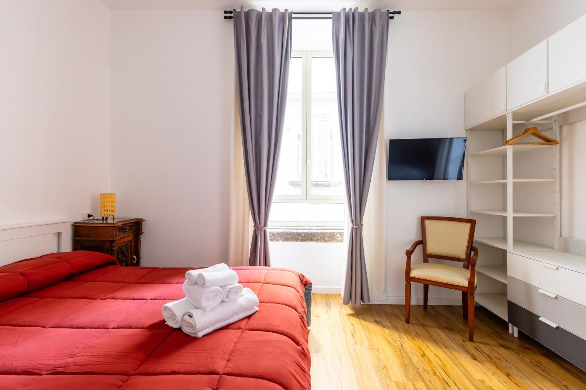 Barrio 133 - Double Bedroom In Center By Napoliapartments 외부 사진